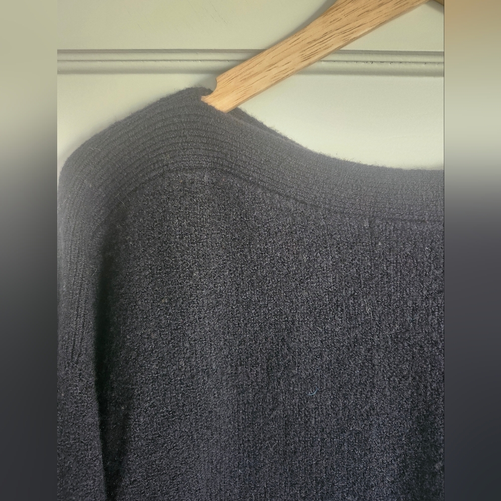 Anthropologie sweater - Picture 2 of 5